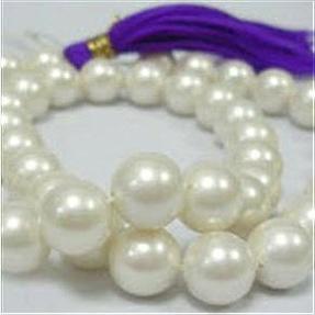 Caring and Cleaning Tips for Cultured Pearls