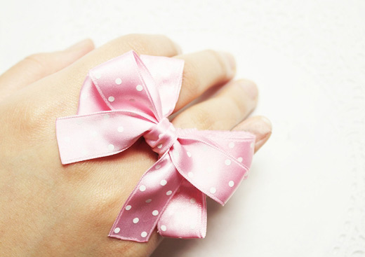 How to Make A Simple Bow - Make Cute Ribbon Bows – Nbeads